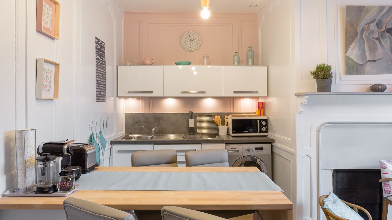 Photo of Kitchen in Centre