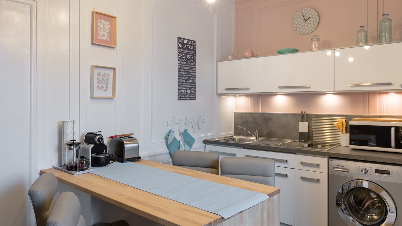 Photo of Kitchen in Centre