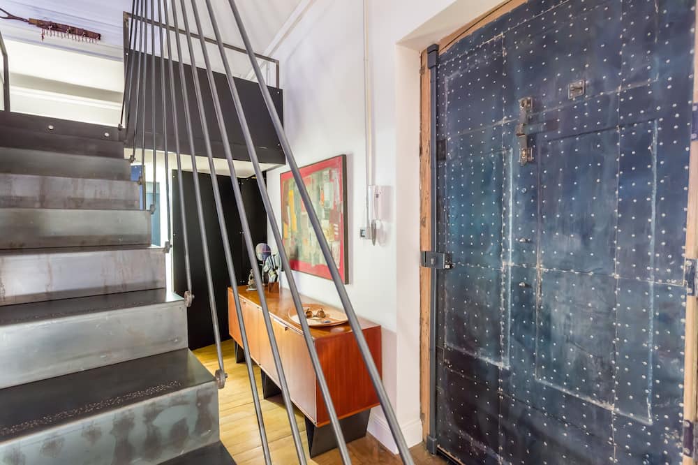 Photo of Bedroom in Griffon - Royale