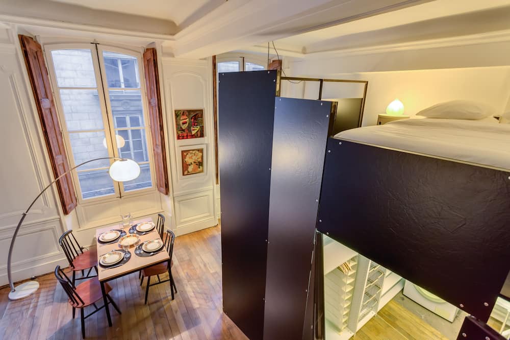 Photo of Bedroom in Griffon - Royale