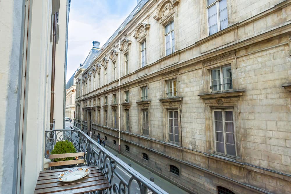 Photo of Outdoor in Griffon - Royale