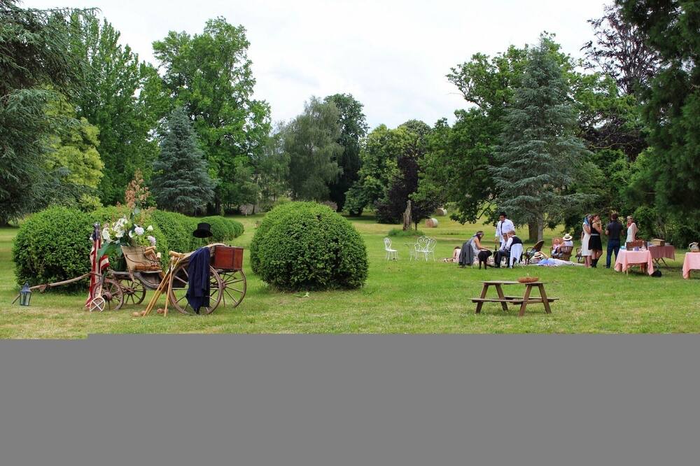 Photo of Others in Saint-Leonard-de-Noblat