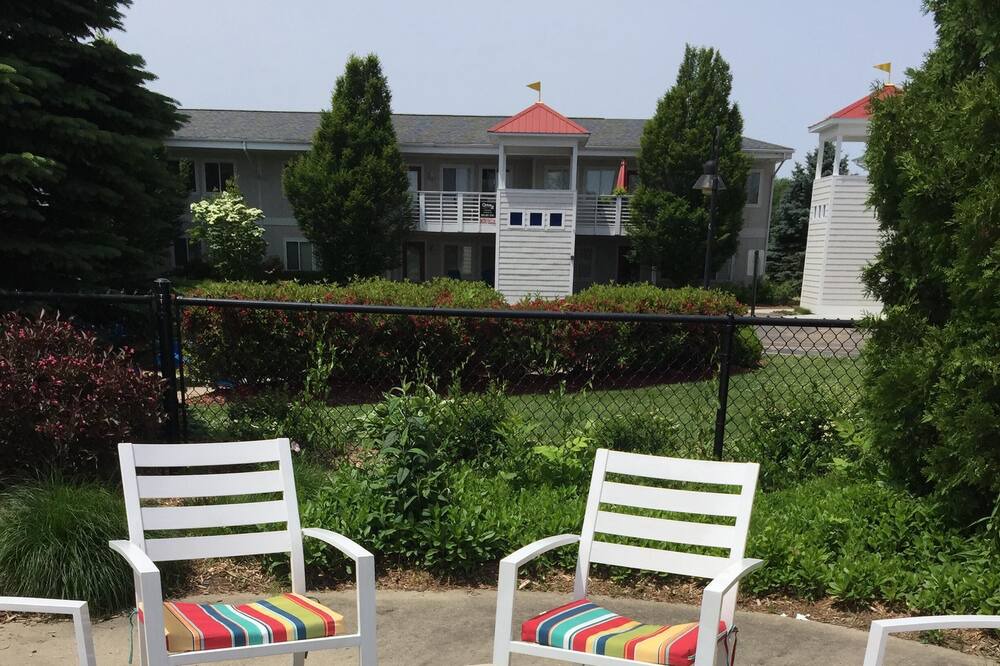 Photo of Patio Balcony in Douglas
