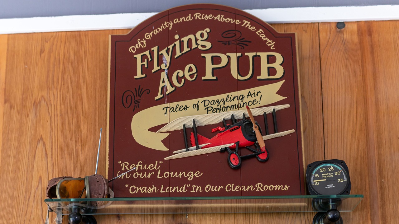 Photo of Bedroom in Newport