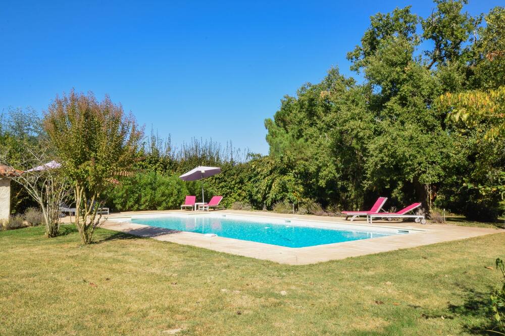 Photo of Outdoor in Gaujan