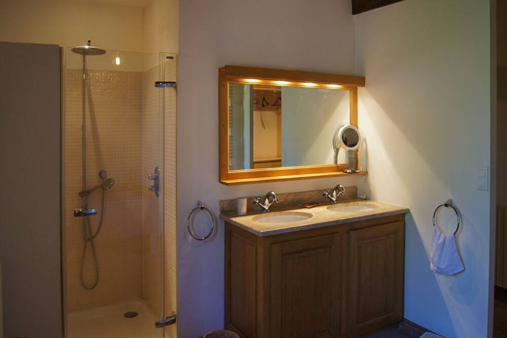 Photo of Bathroom in Gaujan