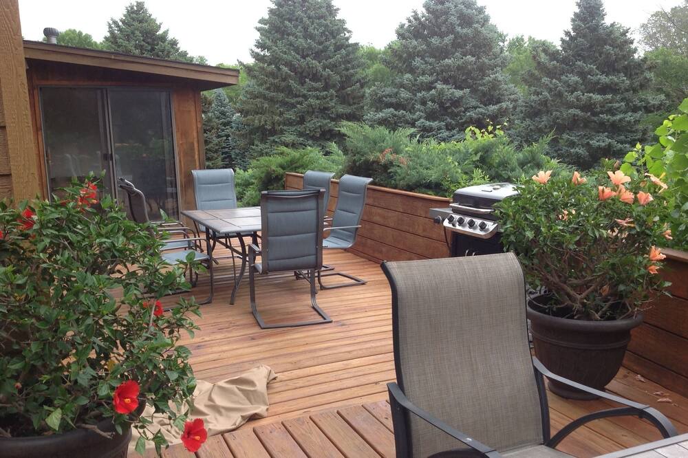 Photo of Patio Balcony in Yankton