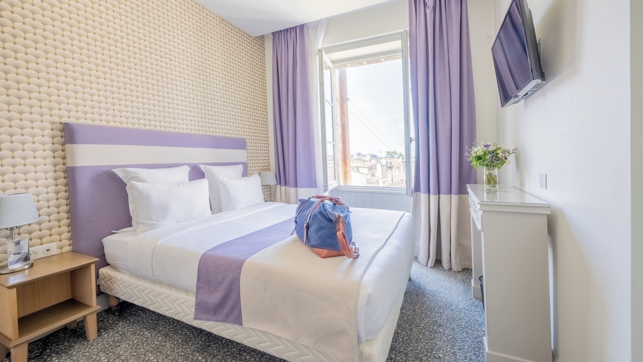 Photo of Others in Cognac