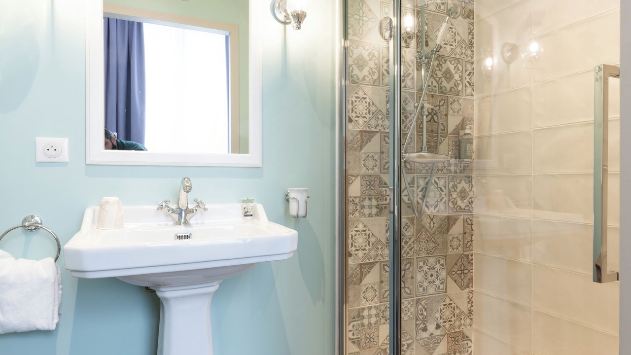 Photo of Others in Cognac