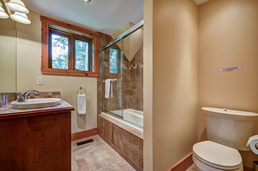 Photo of Bathroom in Labelle