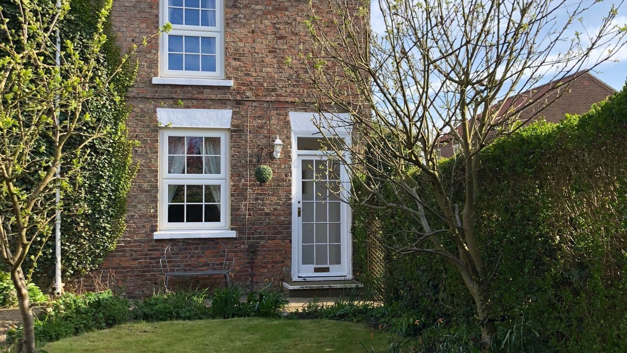 Photo of Outdoor in Alne