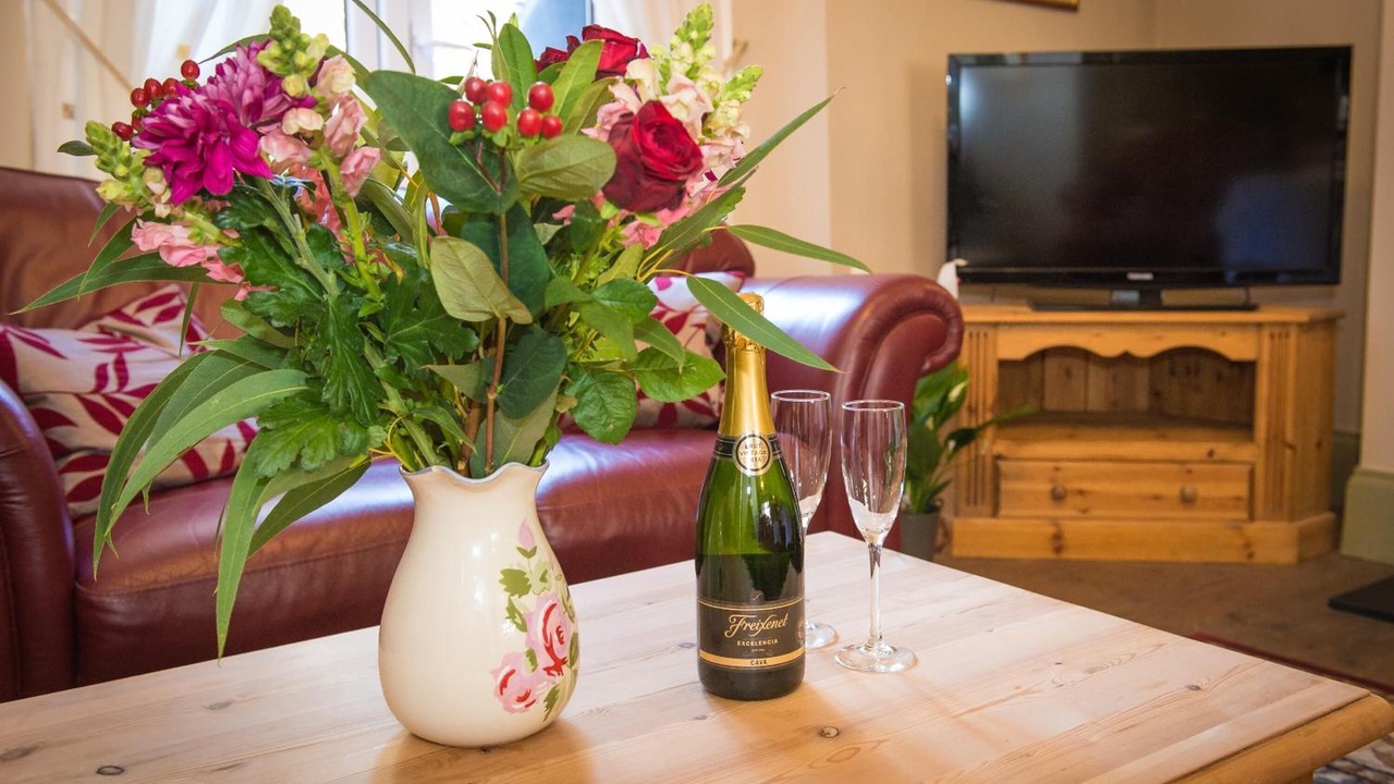 Photo of Others in Bont Newydd