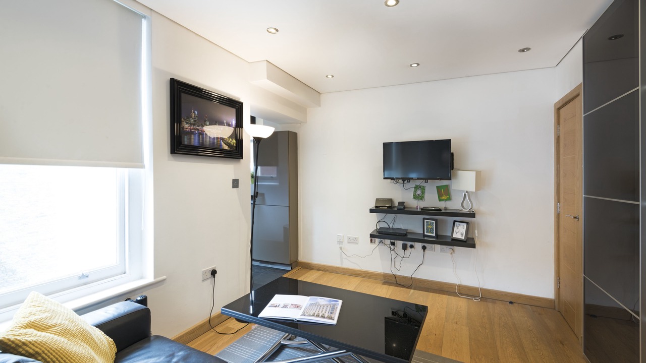 Photo of Bedroom in Castle Baynard