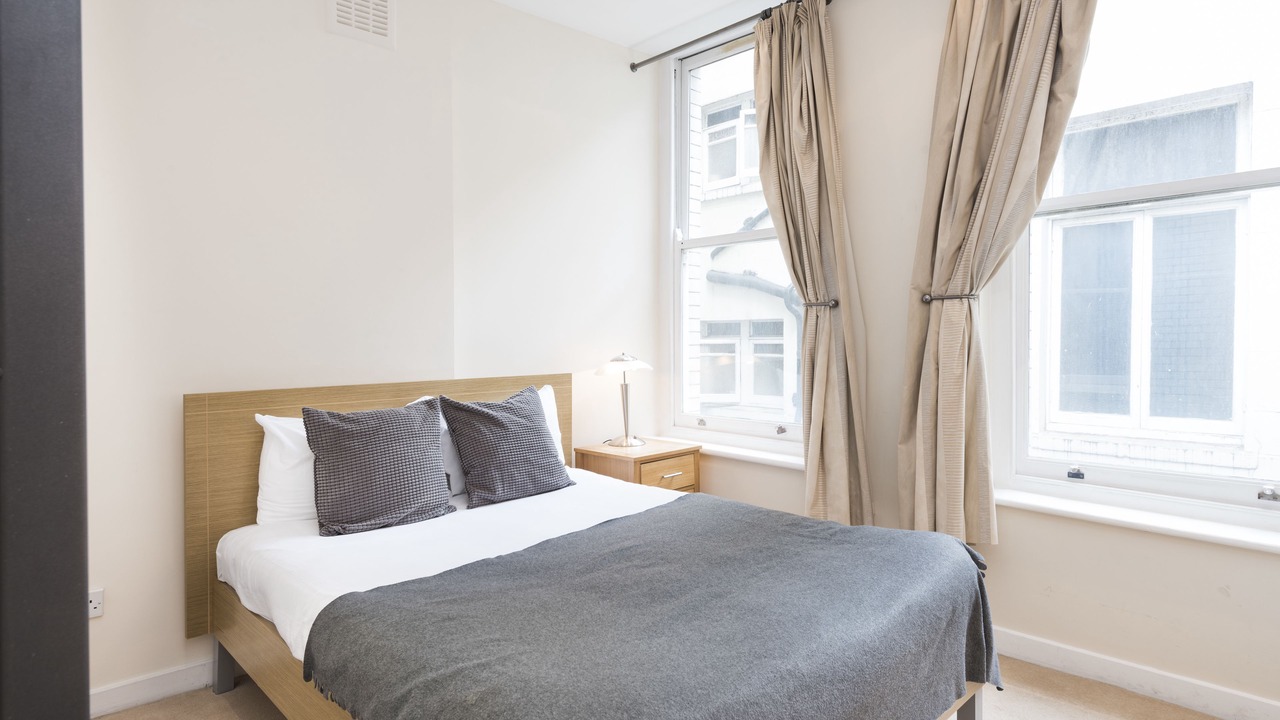 Photo of Others in Castle Baynard