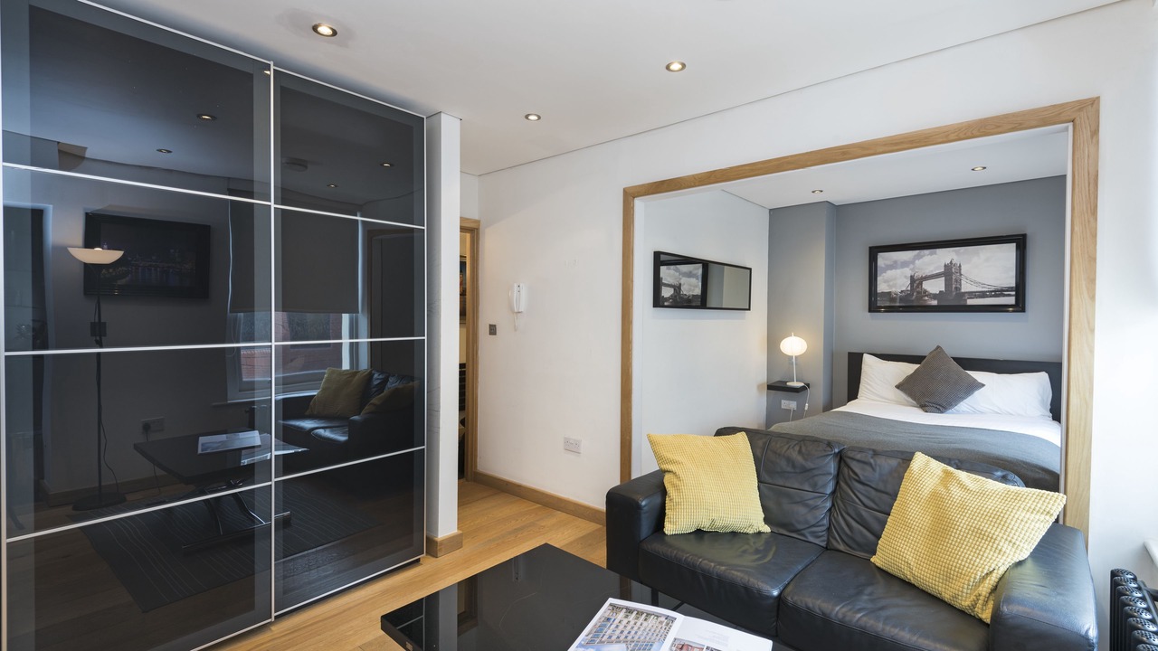 Photo of Bedroom in Castle Baynard