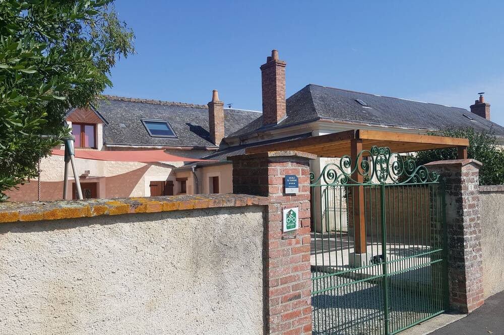 Photo of Outdoor in La Chapelle-aux-Choux