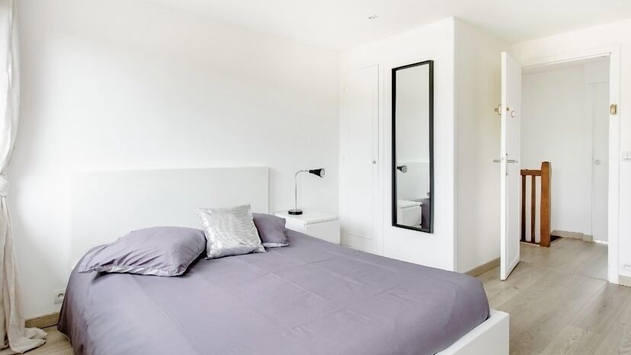 Photo of Bedroom in La Ferte-sous-Jouarre