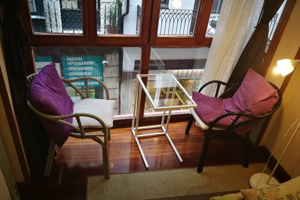 Photo of Livingroom in Bilbao Old Town