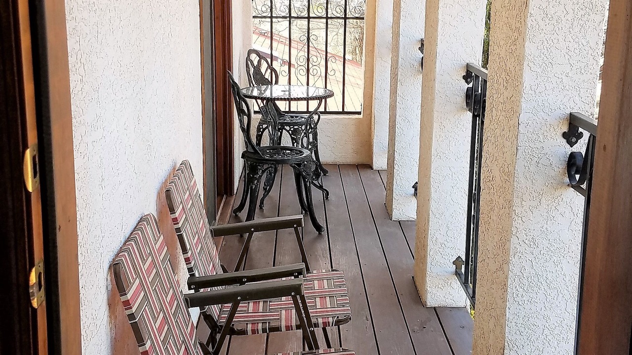 Photo of Patio Balcony in Boles Acres