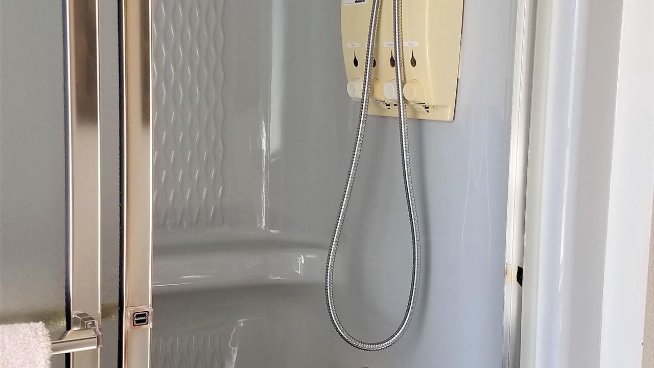 Photo of Bathroom in Boles Acres