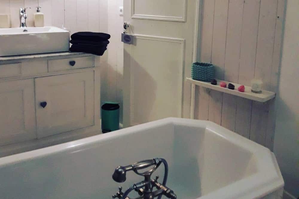 Photo of Bathroom in Bernis