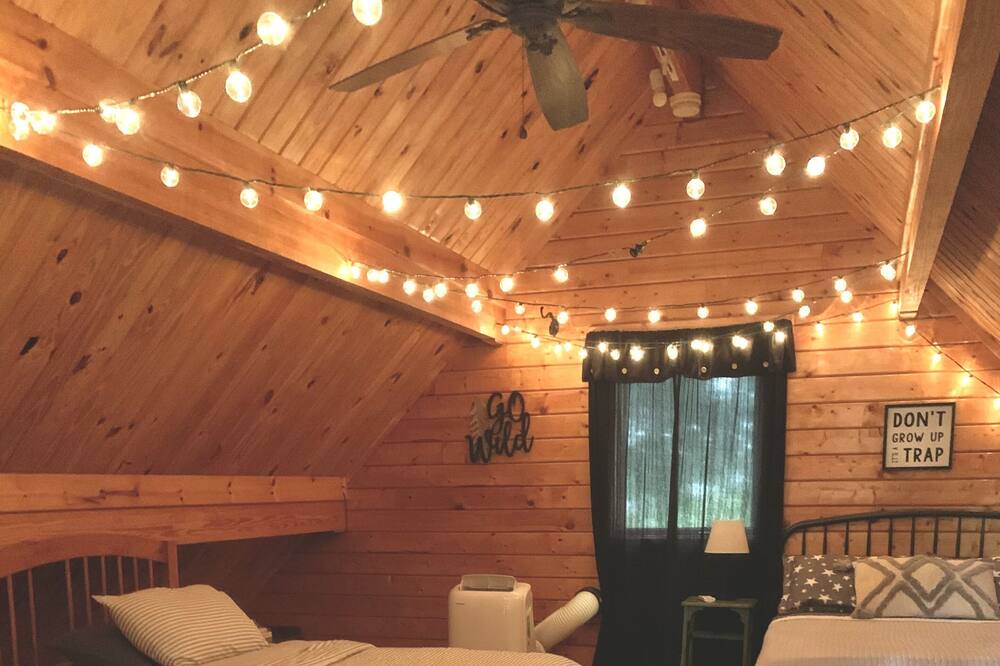 Photo of Bedroom in Elgin