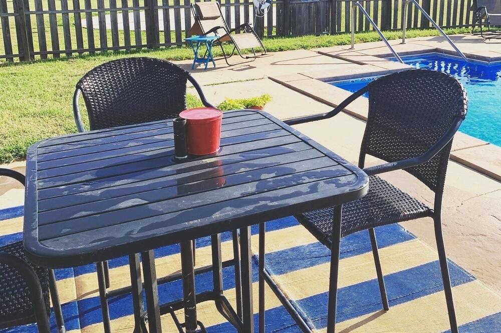 Photo of Outdoor in Elgin