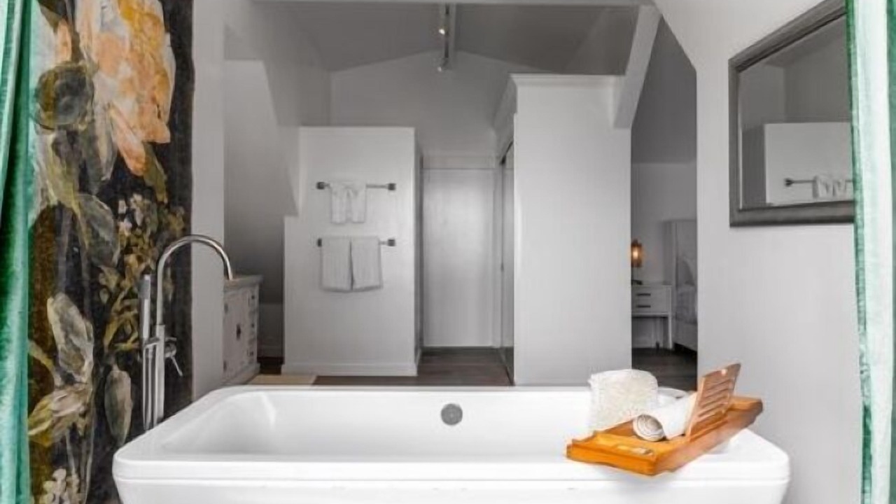 Photo of Bathroom in Mendocino