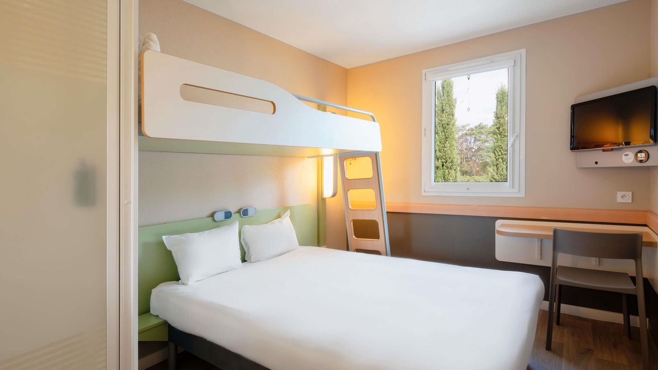 Photo of Bedroom in Manosque