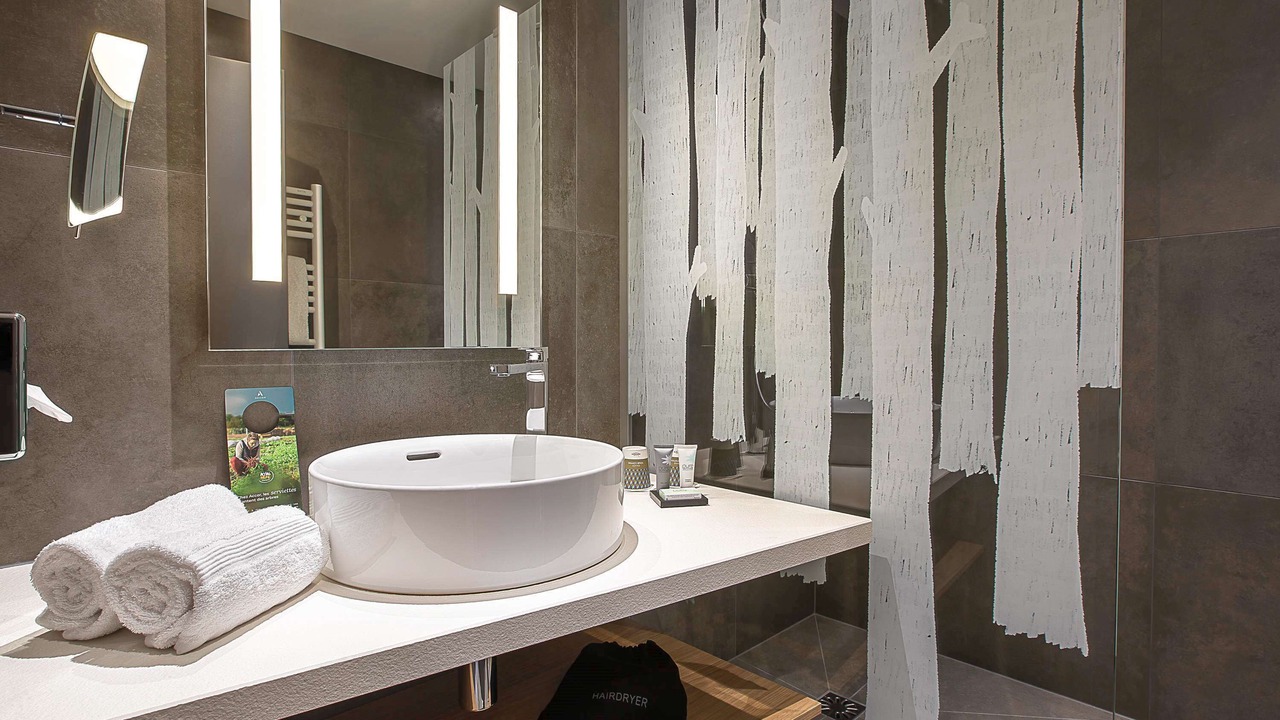 Photo of Bathroom in Arc-1800