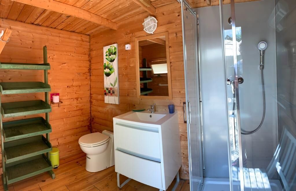 Photo of Bathroom in Barjac