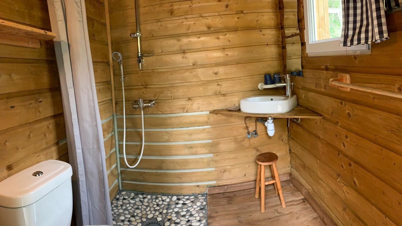 Photo of Bathroom in Barjac