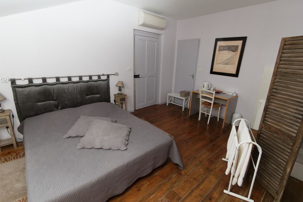 Photo of Bedroom in Albi