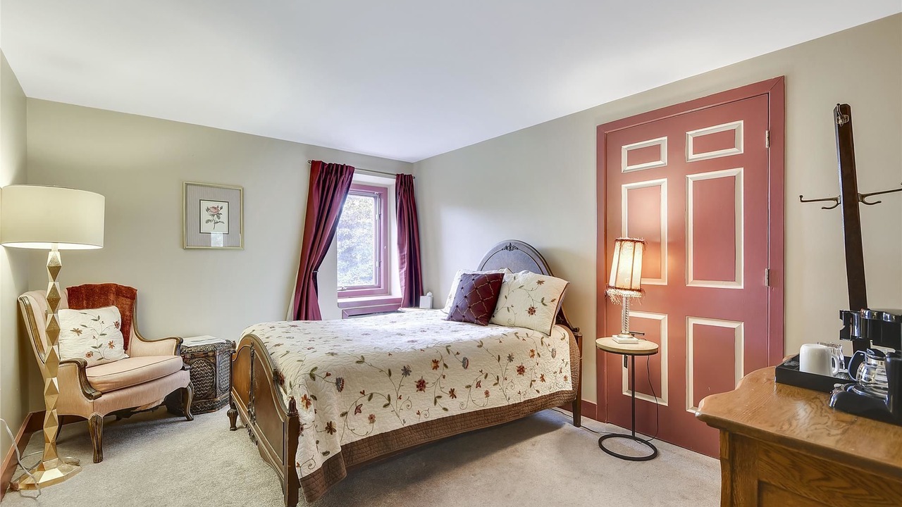 Photo of Bedroom in Oxford
