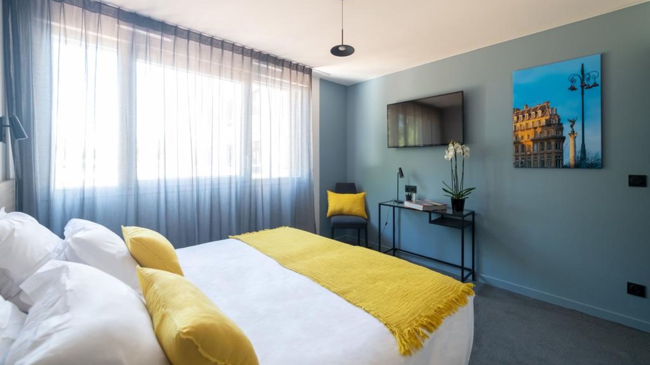 Photo of Bedroom in Gradignan