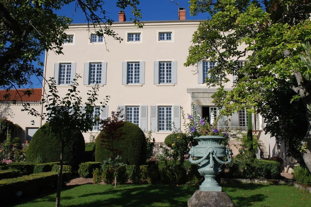 Photo of Outdoor in Ambierle