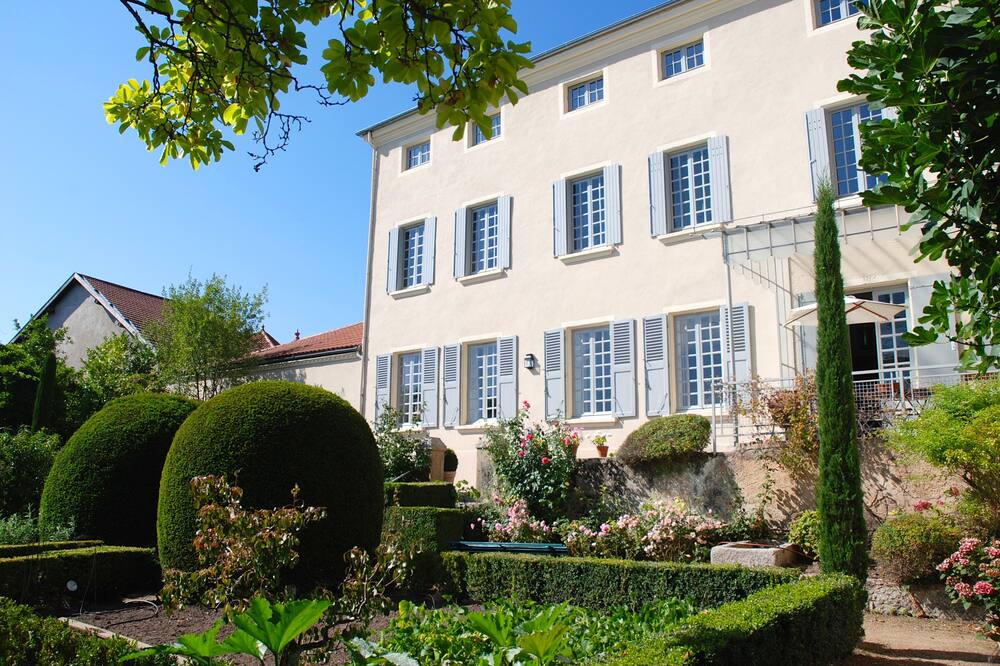 Photo of Outdoor in Ambierle