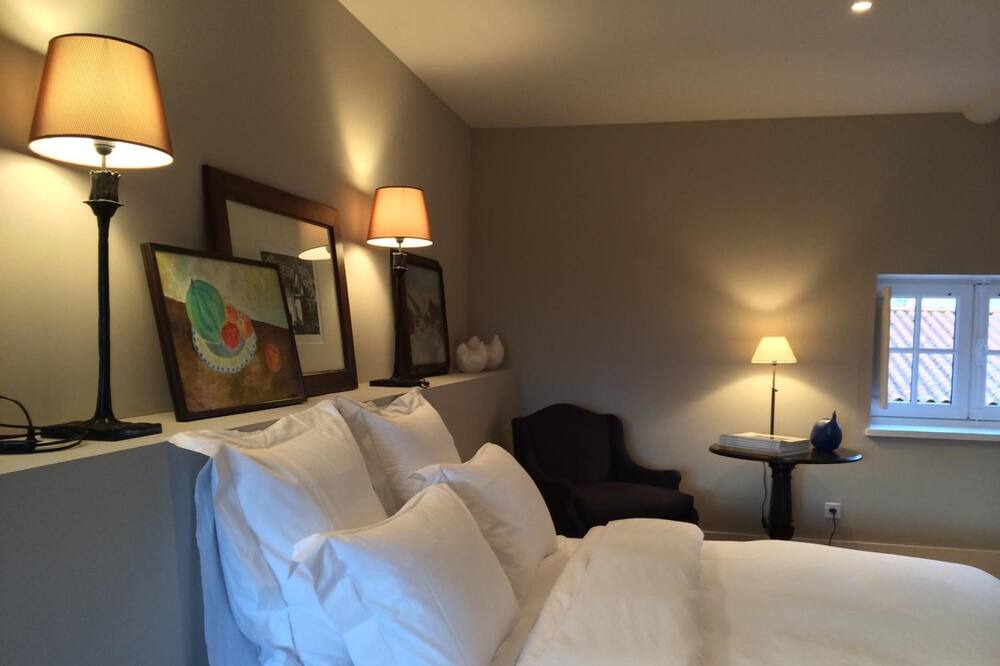 Photo of Bedroom in Ambierle