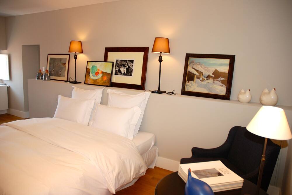 Photo of Bedroom in Ambierle