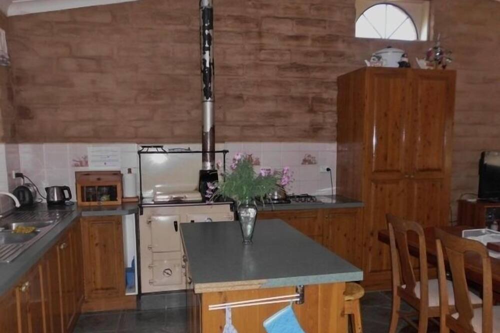 Photo of Kitchen in Ulamambri