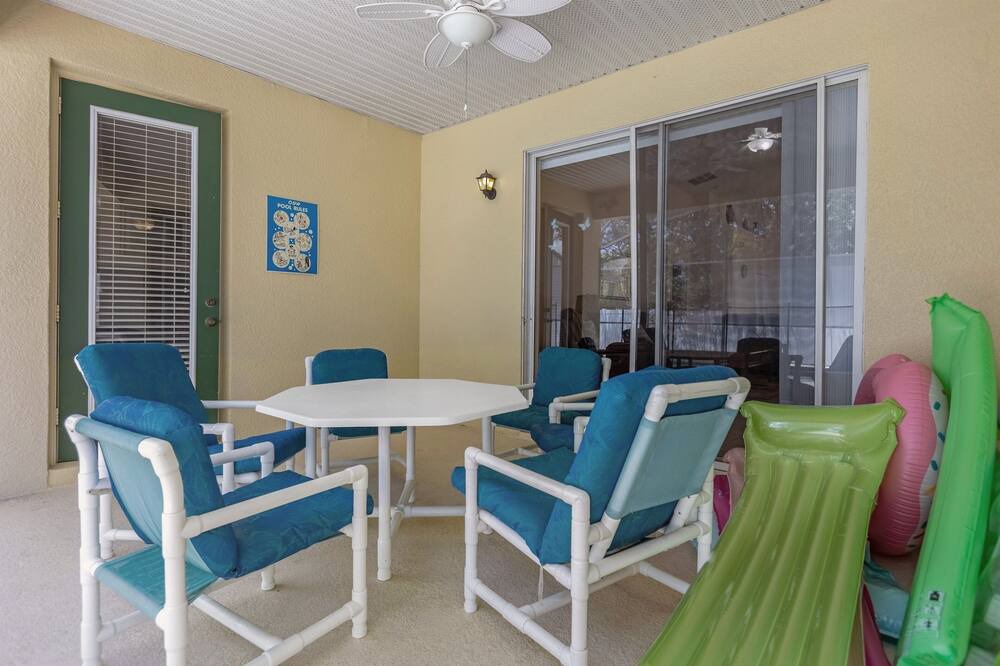 Photo of Patio Balcony in Seasons