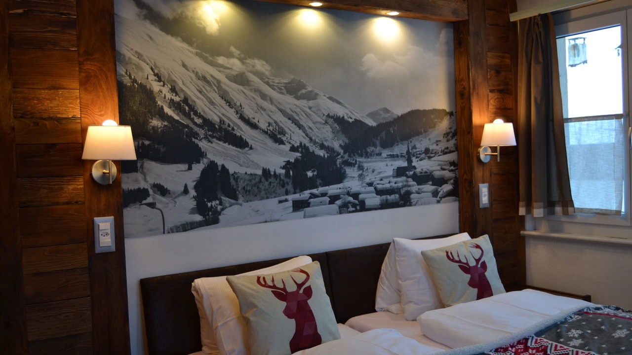 Photo of Bedroom in Tujetsch