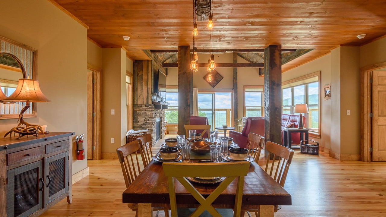 Photo of Others in Seven Devils