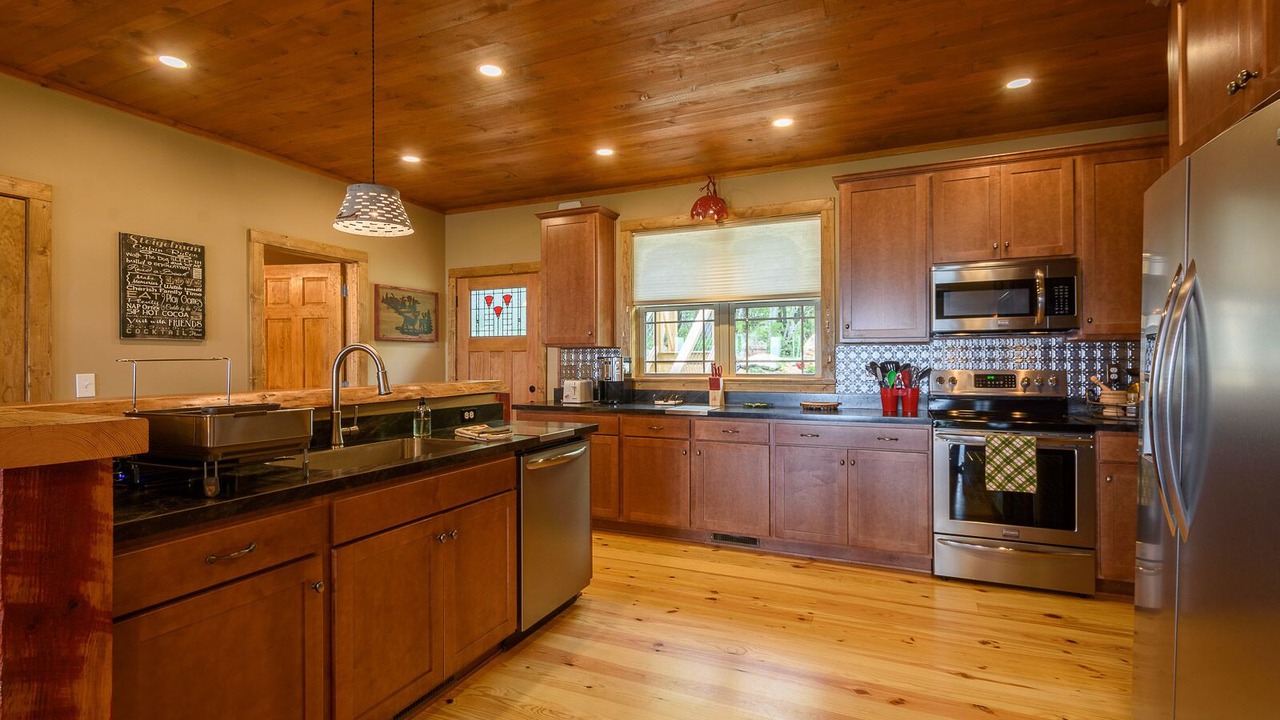 Photo of Kitchen in Seven Devils