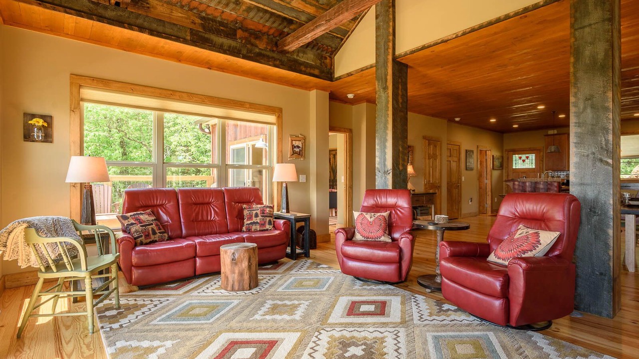 Photo of Others in Seven Devils