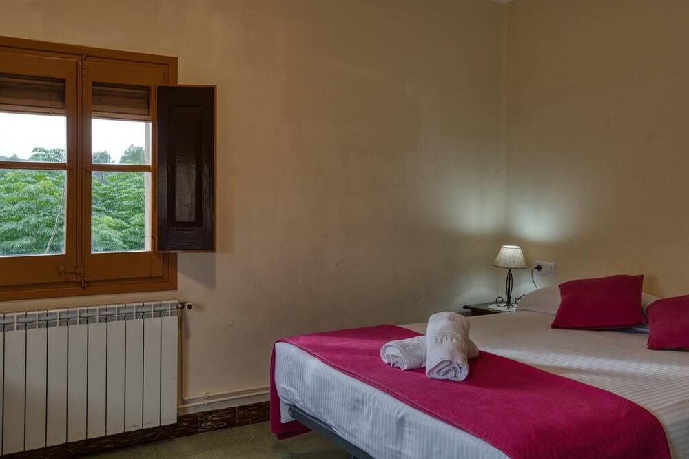 Photo of Bedroom in Sant Miquel de Fluvia