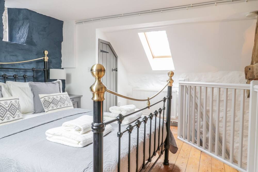 Photo of Bedroom in Dolgellau
