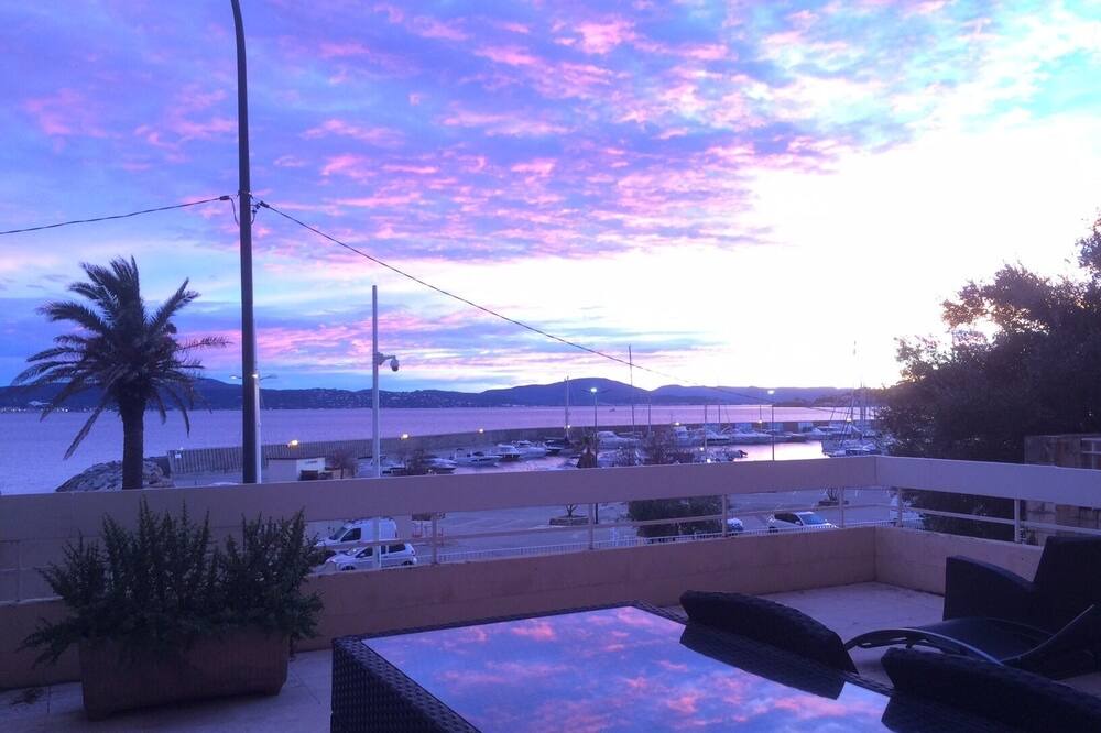 Photo of Patio Balcony in Sainte-Maxime City Centre