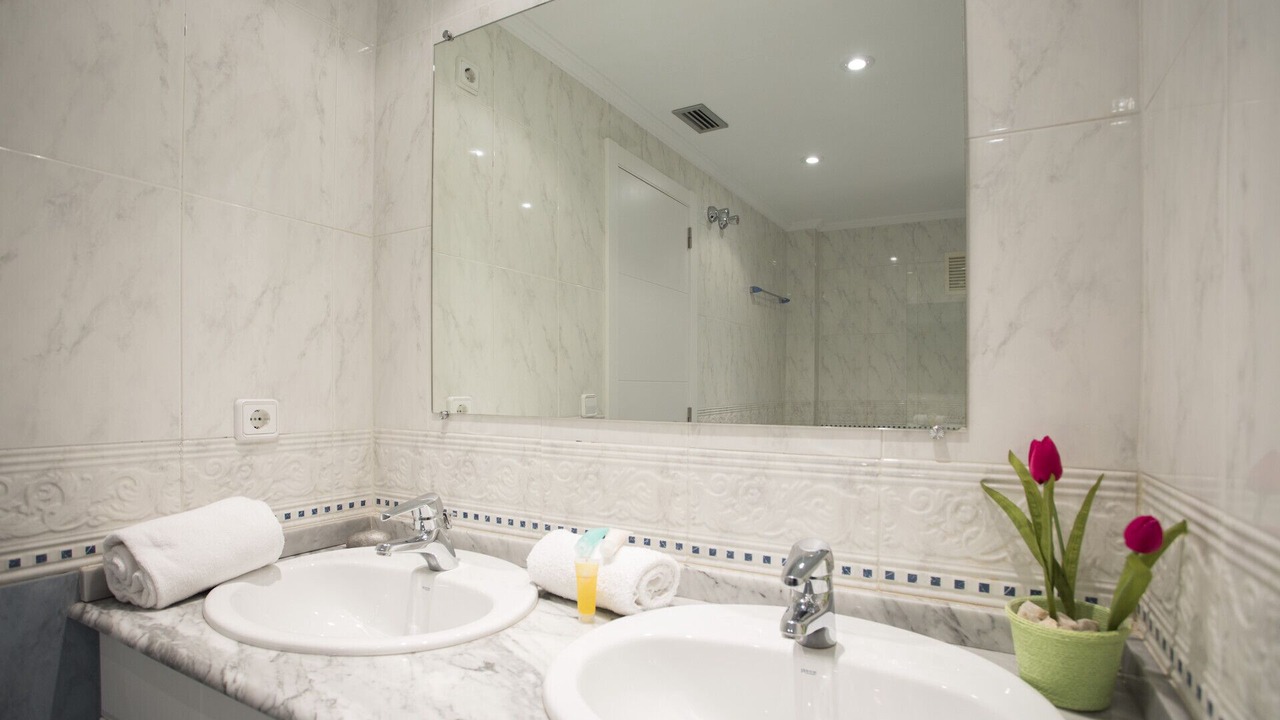 Photo of Bathroom in Penya-roja