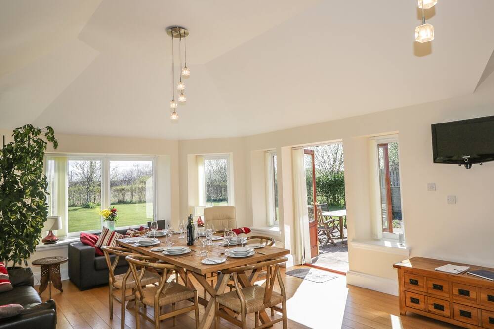 Photo of Kitchen in Elgin